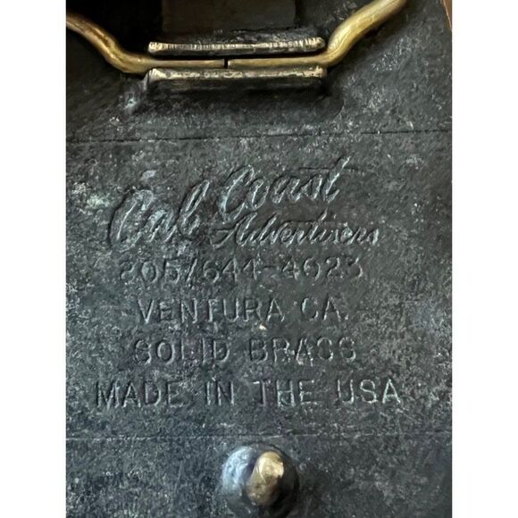 t.w. brown oil co Solid brass vintage belt buckle - Picture 3 of 5
